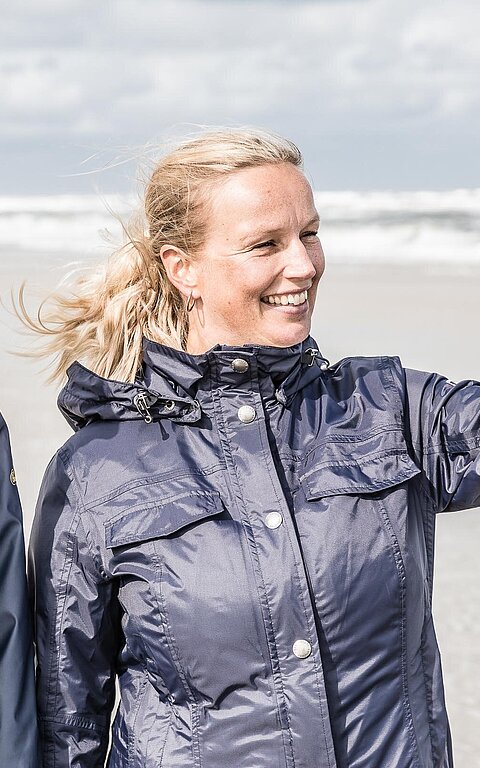 Paar am Strand auf Juist