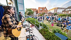 Konzert auf dem Kurplatz auf Juist 